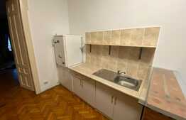 Apartament de doua camere, 72 mp, rustic, zona Centrala
