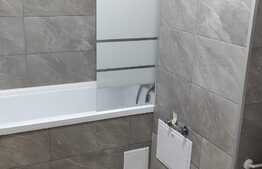 Apartament de 3 camere, decomandat, zona Soarelui