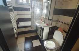 Apartament de 3 camere, decomandat, 80 mp, zona Favorit