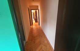 Apartament de 3 camere, decomandat, 80 mp, zona Favorit