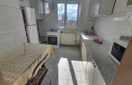 Apartament de 3 camere, decomandat, 80 mp, zona Favorit