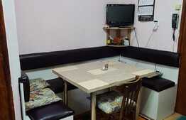 Apartament 3 camere, 65 mp, decomandat, zona Dambovita