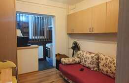 Garsoniera la parter inalt, 20 mp + balconul de 3 mp Lipovei