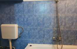 Garsoniera la parter inalt, 20 mp + balconul de 3 mp Lipovei