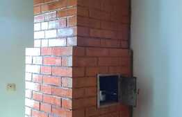 Casa mare, solida, cu teren mult de vanzare in Biled!