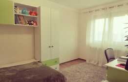 Apartament 3 camere, imobil cu 1 etaj, zona Braytim