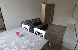 Apartament de 3 camere, zona Sagului