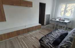 Apartament de 3 camere, zona Sagului