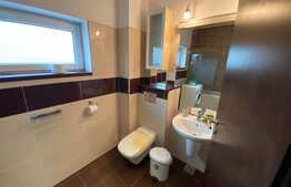 Apartament de doua camere, semidecomandat, 50 mp, Dumbravita