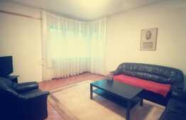 Apartament deosebit in vila, 90 mp, garaj si terasa, zona Centrala