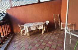 Garsoniera la casa, terasa, 3 locuri parcare, zona Blascovici