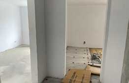 Oportunitate! Apartament 3 camere, decomandate, 3 balcoane, zona Soarelui