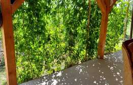 Casa individuala, 120 mp utili, teren 585 mp, Cornesti