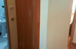 Apartament 3 camere decomandate, zona Soarelui