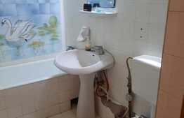 Apartament 3 camere decomandate, zona Soarelui