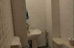 Apartament 3 camere, decomandat, boxa, zona Sagului