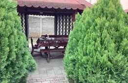 Casa de vânzare cu 600 mp teren, 6 dormitoare, Giroc