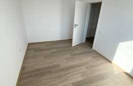 Apartament de doua camere, semidecomandat, 50 mp, 5 mp balcon, Giroc