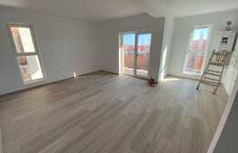 Apartament de doua camere, semidecomandat, 50 mp, 5 mp balcon, Giroc