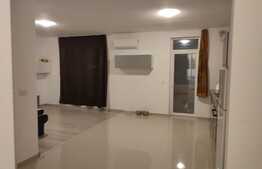 Apartament de doua camere, semidecomandat, 54 mp, 8 mp balcon, Giroc