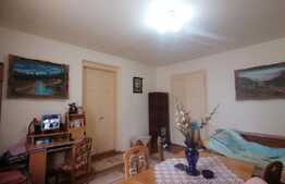 Apartament 2 camere, cladire istorica, acces auto in curte, zona Iosefin