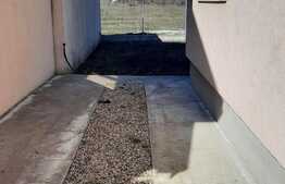 Oportunitate, Vila individuala mare de vanzare cu teren, in Sacalaz!