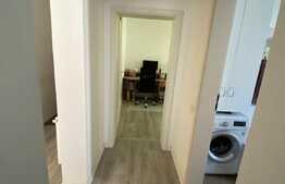 Apartament de 3 camere, de 71 mp, cochet, zona Dumbravita