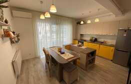 Apartament de 3 camere, de 71 mp, cochet, zona Dumbravita