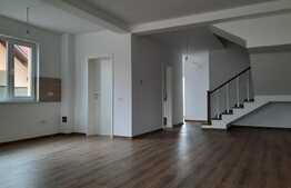 Vila spatioasa, 700 mp teren, in stil mediteranean, Mosnita Noua!