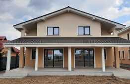 Vila spatioasa, 700 mp teren, in stil mediteranean, Mosnita Noua!