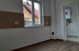 Vila spatioasa, 700 mp teren, in stil mediteranean, Mosnita Noua!