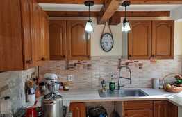 Casa de vanzare in Timisoara! Zona foarte buna, oportunitate investitii!