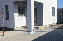 Casa individuala generoasa, 146 mp utili, teren 400 mp, Giroc