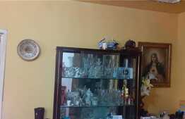 Apartament de 2 camere, 50 mp, zona Sagului