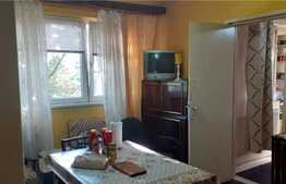 Apartament de 2 camere, 50 mp, zona Sagului