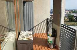 Apartament de 2 camere si balcon, 70 mp, zona Complexului Studentesc