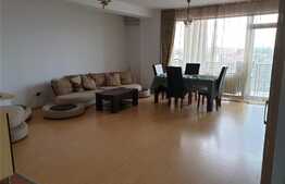 Apartament de 2 camere si balcon, 70 mp, zona Complexului Studentesc