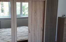 Apartament de 3 camere, 55 mp, zona Sagului