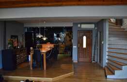 Apartament superb pe doua niveluri, mobilat si utilat, zona Unirii