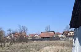 Casa renovabila/demolabila, 2650 mp teren, Ghiroda central