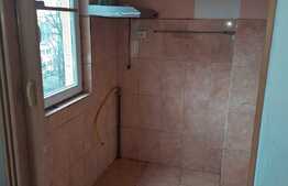  Apartament de 3 camere, 48 mp, zona Sagului