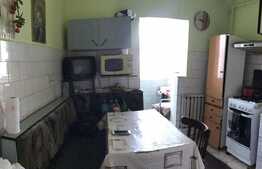 Apartament de 3 camere, 70 mp, zona Lipovei