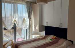 Apartament de 3 camere, balcon, 63 mp, zona Sagului