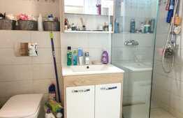 Frumusete si simplitate! Apartament de 2 camere, decomandat, etaj intermediar, Lipovei