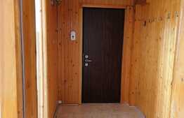 Apartament de 3 camere, balcon, 64 mp, zona Lipovei