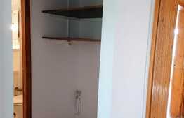 Apartament de 3 camere, balcon, 64 mp, zona Lipovei