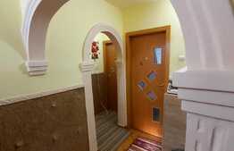 Apartament de 3 camere, 56 mp, zona Lipovei