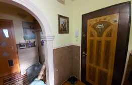 Apartament de 3 camere, 56 mp, zona Lipovei