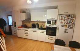 Casa la curte comuna 103 mp, teren 274 mp, zona Balcescu!