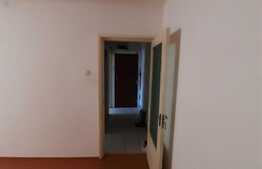 Apartament de 2 camere, 38 mp, zona Dacia